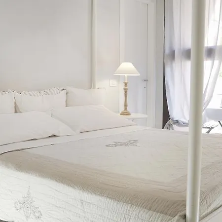 Bed In Bo Saragozza Konukevi 3*
