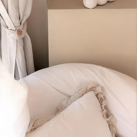 Bed In Bo Saragozza Konukevi Bolonya
